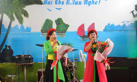 Bắc Giang: CLB văn nghệ Cùng hát cho nhau nghe