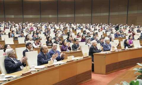 Kỳ họp thứ 6 Quốc hội khóa XV bế mạc thông qua 7 luật, nhiều nghị quyết quan trọng